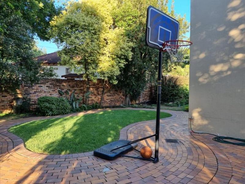 To Let 4 Bedroom Property for Rent in New Brighton Gauteng