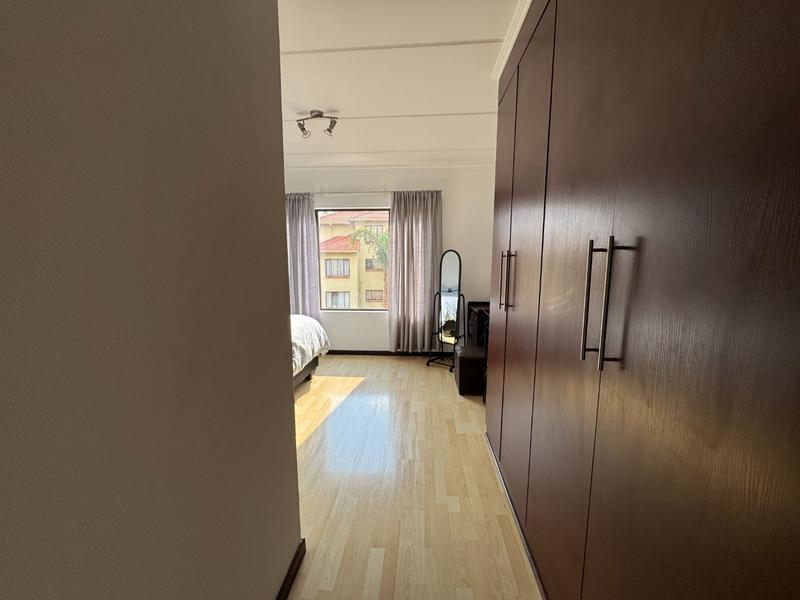 To Let 2 Bedroom Property for Rent in Sunninghill Gauteng