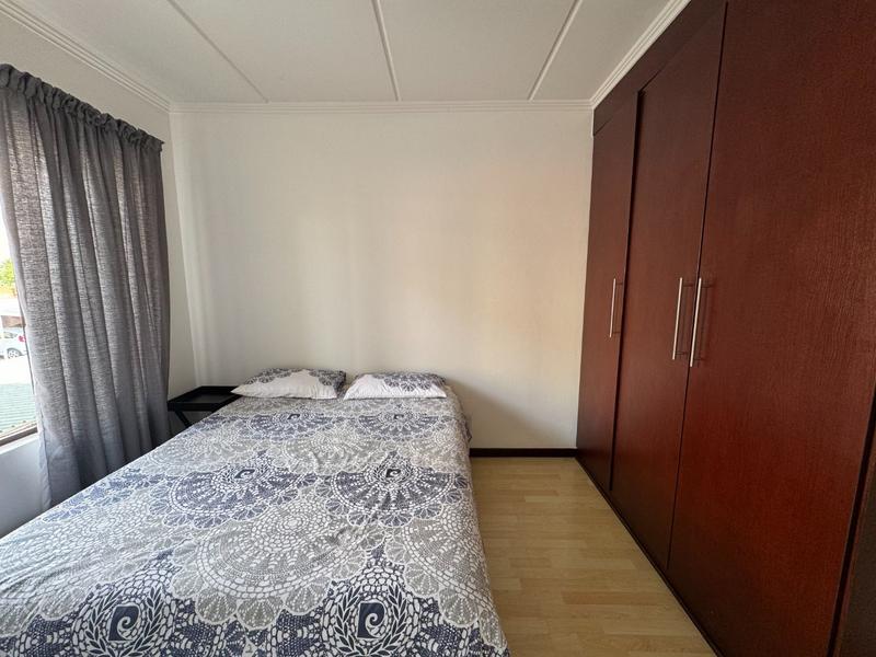 To Let 2 Bedroom Property for Rent in Sunninghill Gauteng