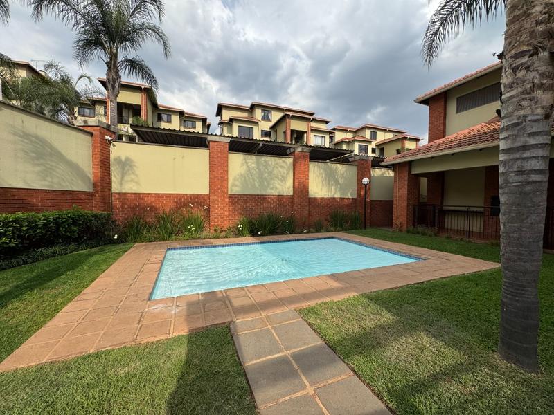 To Let 2 Bedroom Property for Rent in Sunninghill Gauteng