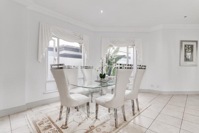 4 Bedroom Property for Sale in Dainfern Golf Estate Gauteng