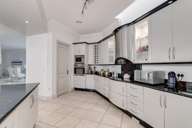 4 Bedroom Property for Sale in Dainfern Golf Estate Gauteng