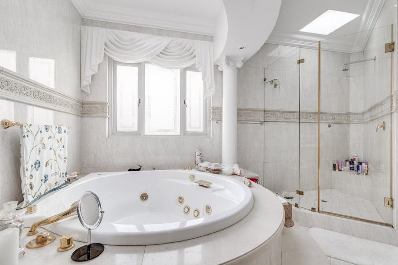 4 Bedroom Property for Sale in Dainfern Golf Estate Gauteng