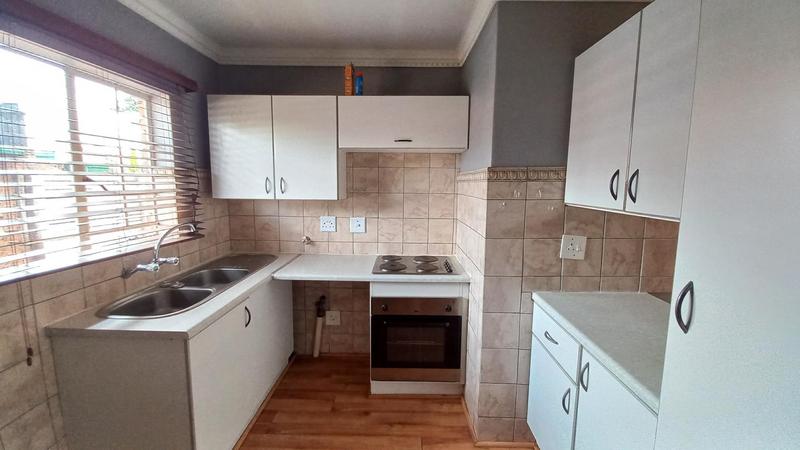 2 Bedroom Property for Sale in Moreleta Park Gauteng