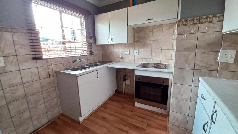 2 Bedroom Property for Sale in Moreleta Park Gauteng