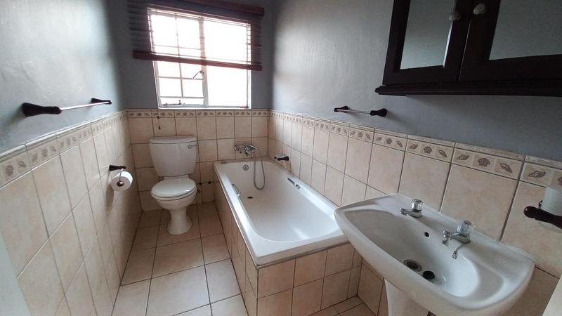 2 Bedroom Property for Sale in Moreleta Park Gauteng