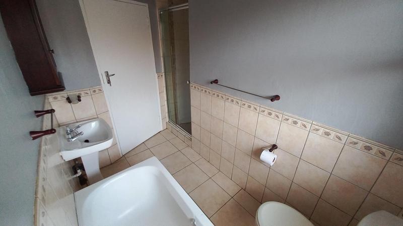 2 Bedroom Property for Sale in Moreleta Park Gauteng