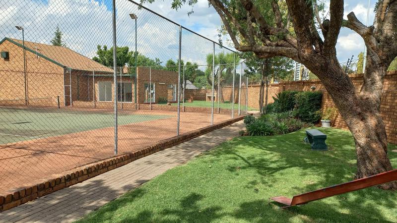 2 Bedroom Property for Sale in Moreleta Park Gauteng