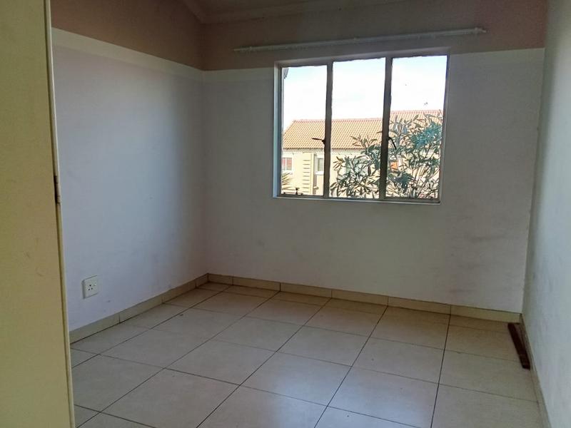 2 Bedroom Property for Sale in Halfway Gardens Gauteng