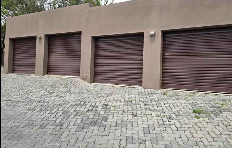 2 Bedroom Property for Sale in Halfway Gardens Gauteng