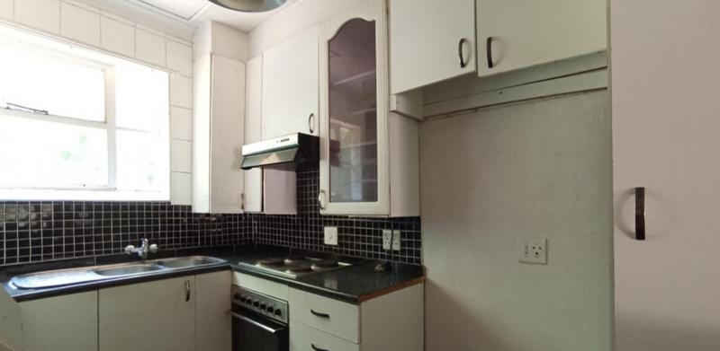 1 Bedroom Property for Sale in Albertville Gauteng