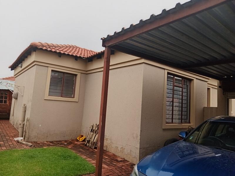 3 Bedroom Property for Sale in Greenhills Gauteng