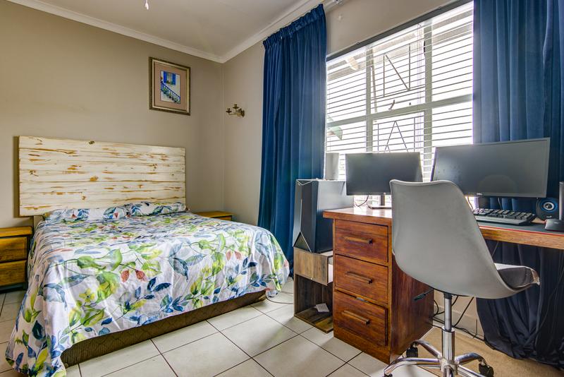 To Let 2 Bedroom Property for Rent in East Geduld Gauteng