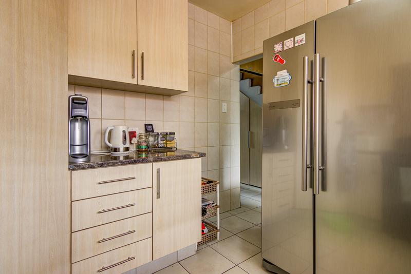 To Let 2 Bedroom Property for Rent in East Geduld Gauteng