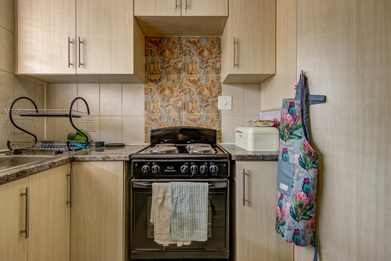 To Let 2 Bedroom Property for Rent in East Geduld Gauteng