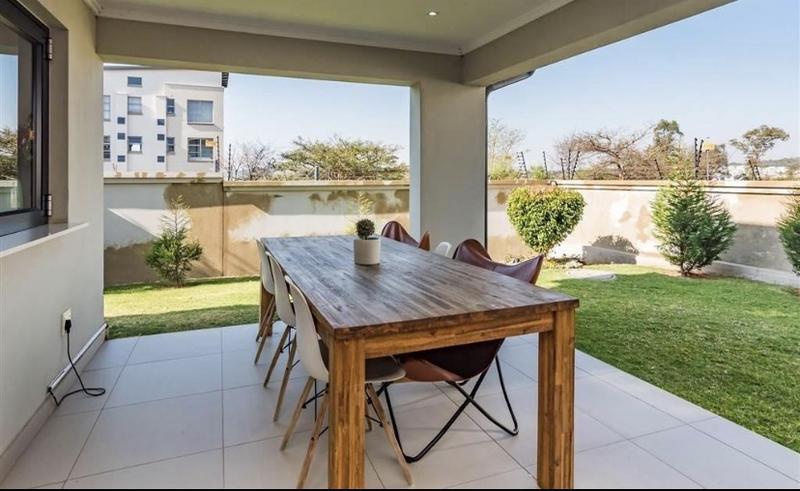 3 Bedroom Property for Sale in Lonehill Gauteng