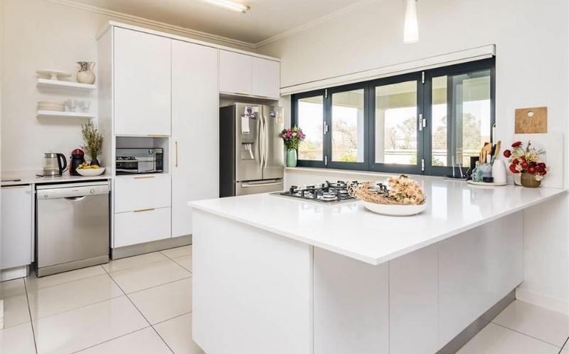 3 Bedroom Property for Sale in Lonehill Gauteng
