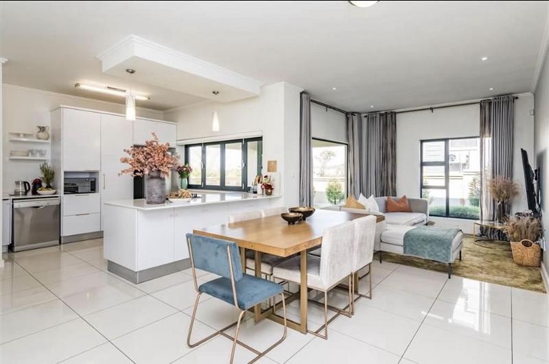 3 Bedroom Property for Sale in Lonehill Gauteng
