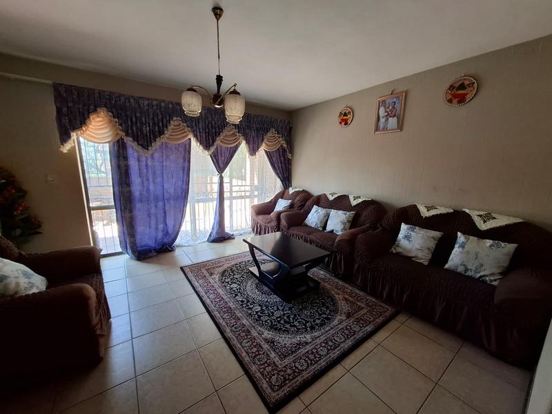 To Let 2 Bedroom Property for Rent in Muckleneuk Gauteng