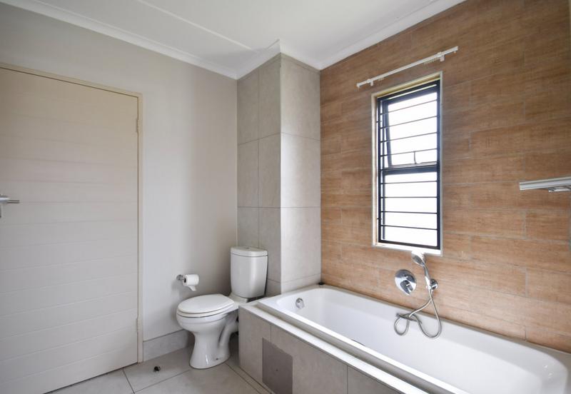 2 Bedroom Property for Sale in Golden Fields Estate Gauteng