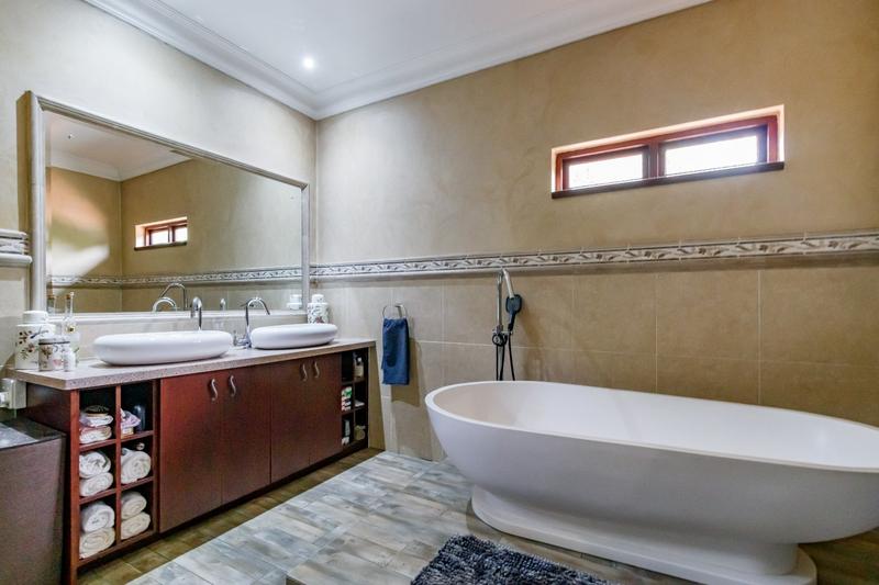 4 Bedroom Property for Sale in Midstream Estate Gauteng