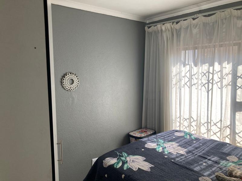 2 Bedroom Property for Sale in Dawn Park Gauteng