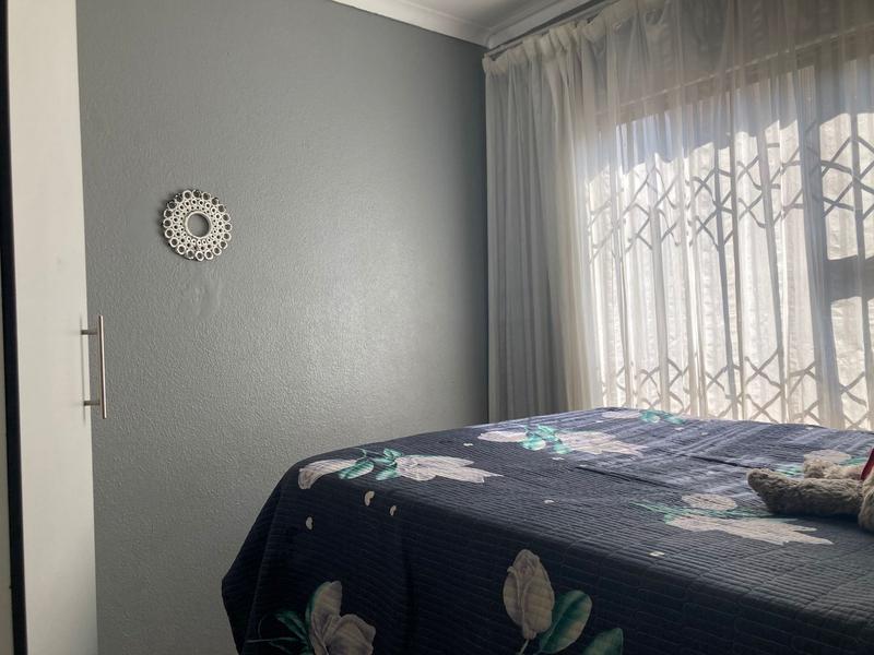 2 Bedroom Property for Sale in Dawn Park Gauteng