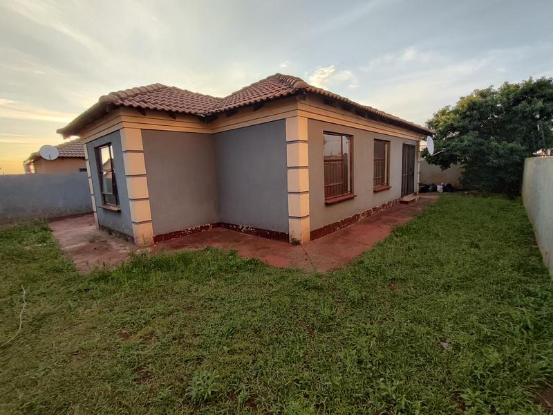 3 Bedroom Property for Sale in Dawn Park Gauteng