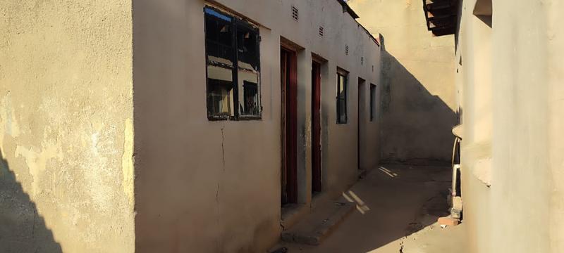 11 Bedroom Property for Sale in Mapetla Gauteng