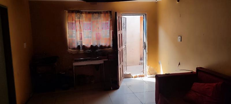 11 Bedroom Property for Sale in Mapetla Gauteng