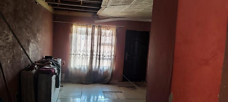 11 Bedroom Property for Sale in Mapetla Gauteng