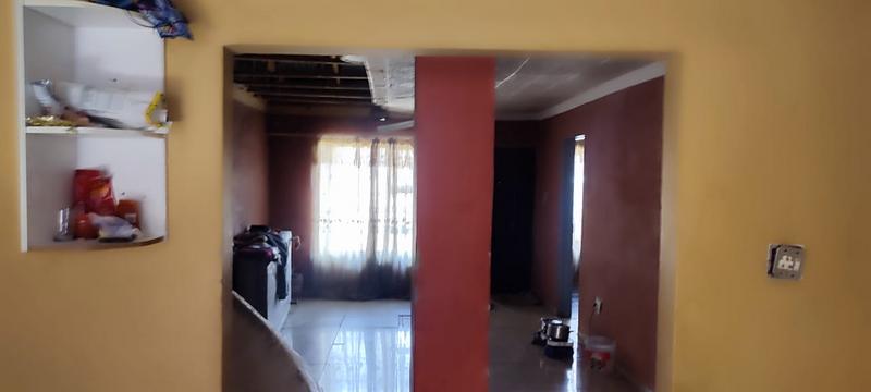 11 Bedroom Property for Sale in Mapetla Gauteng