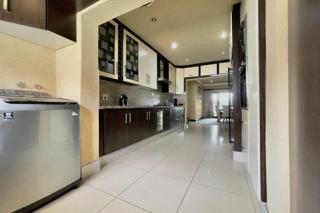 5 Bedroom Property for Sale in The Orchards Gauteng