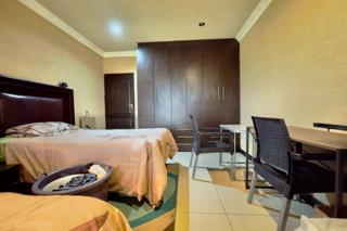 5 Bedroom Property for Sale in The Orchards Gauteng