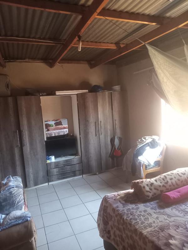 2 Bedroom Property for Sale in Mabopane Unit B Gauteng
