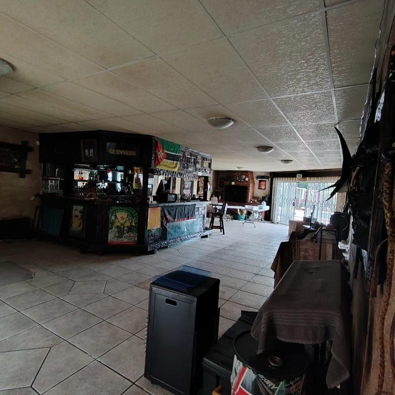 3 Bedroom Property for Sale in Klippoortje Gauteng