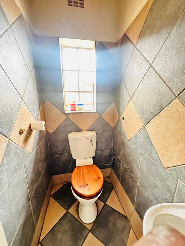 3 Bedroom Property for Sale in Wychwood Gauteng