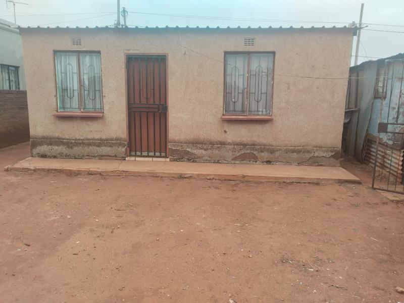2 Bedroom Property for Sale in Katlehong South Gauteng