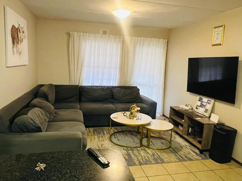 2 Bedroom Property for Sale in Carlswald Gauteng