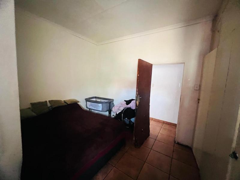 4 Bedroom Property for Sale in Laudium Gauteng