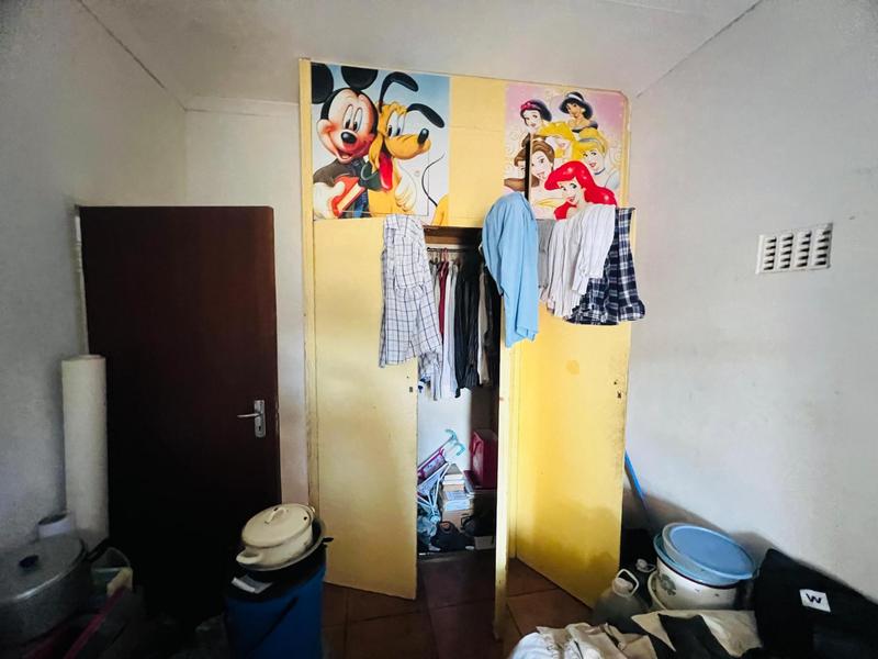 4 Bedroom Property for Sale in Laudium Gauteng