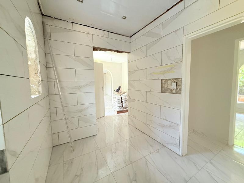 4 Bedroom Property for Sale in Sonland Park Gauteng