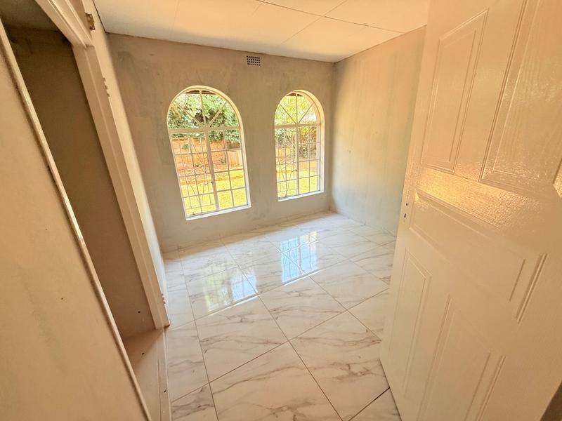 4 Bedroom Property for Sale in Sonland Park Gauteng