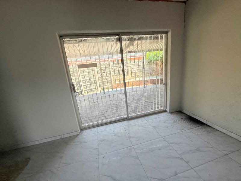 4 Bedroom Property for Sale in Sonland Park Gauteng