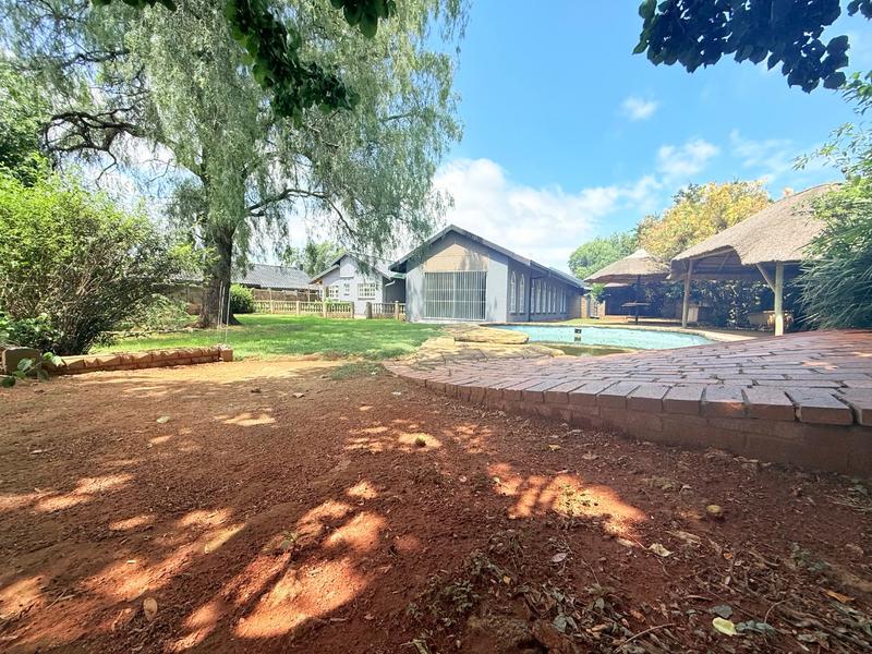 4 Bedroom Property for Sale in Sonland Park Gauteng