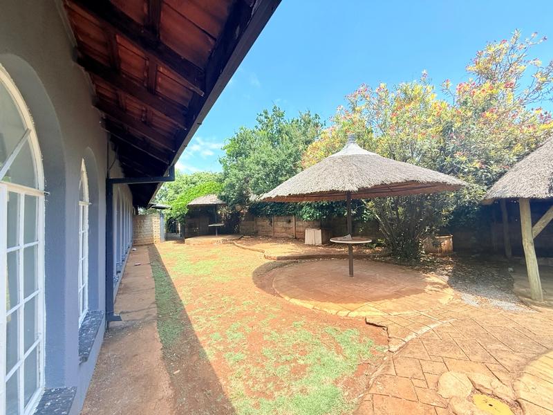 4 Bedroom Property for Sale in Sonland Park Gauteng