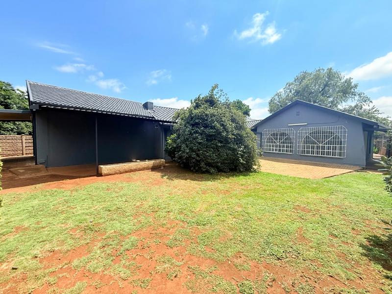 4 Bedroom Property for Sale in Sonland Park Gauteng