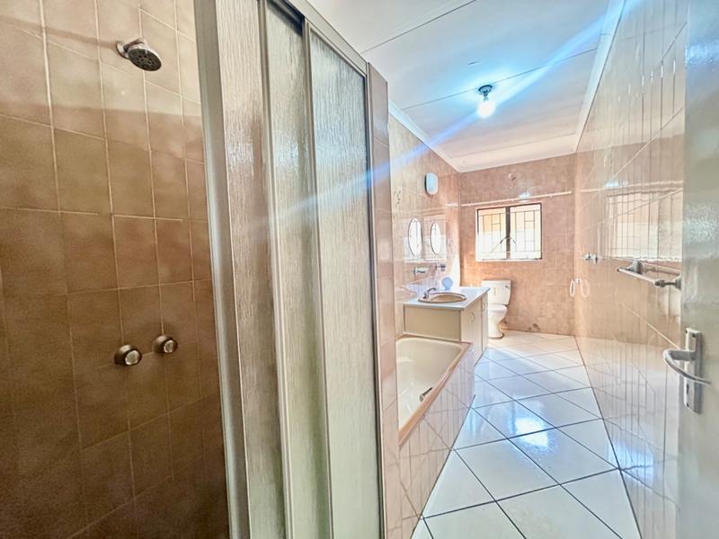 4 Bedroom Property for Sale in Vanderbijlpark CE 1 Gauteng