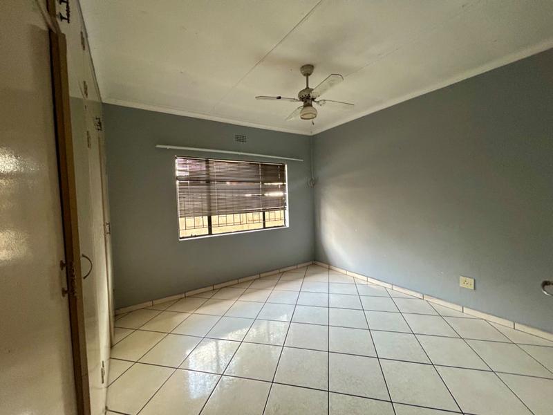 4 Bedroom Property for Sale in Vanderbijlpark CE 1 Gauteng