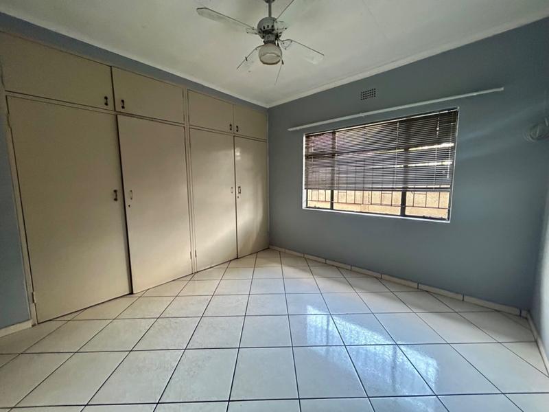 4 Bedroom Property for Sale in Vanderbijlpark CE 1 Gauteng